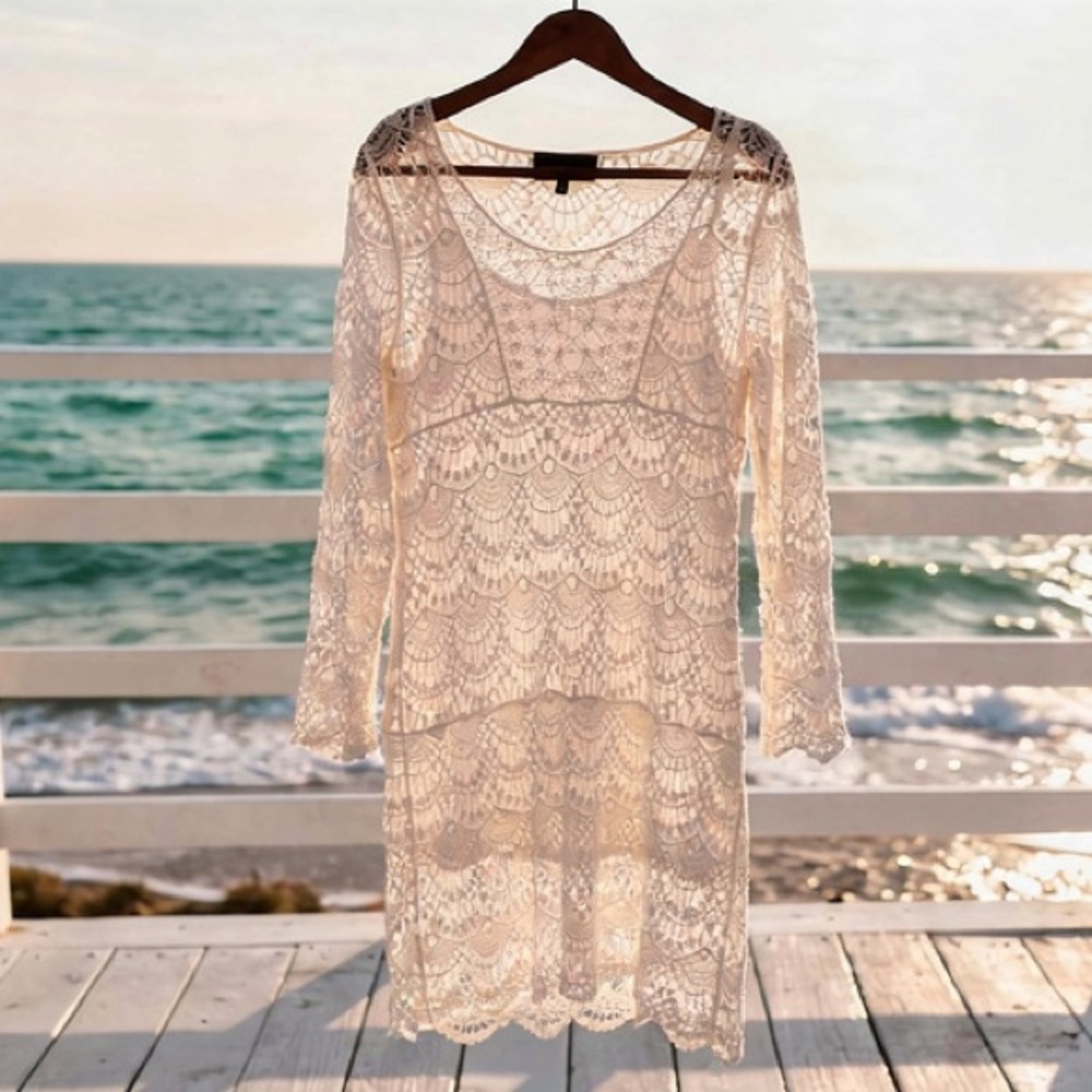 Anthropologie Sunday in Brooklyn White Lace